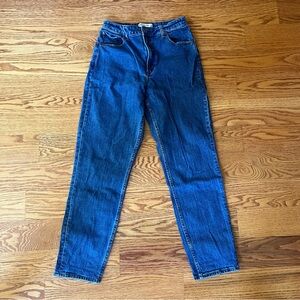 Abercrombie High-Rise Mom Jeans